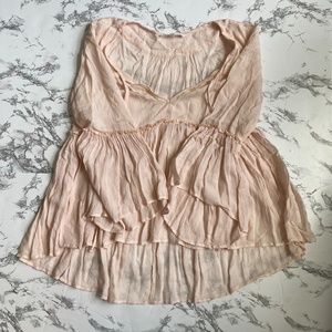 women's ruffly blouse